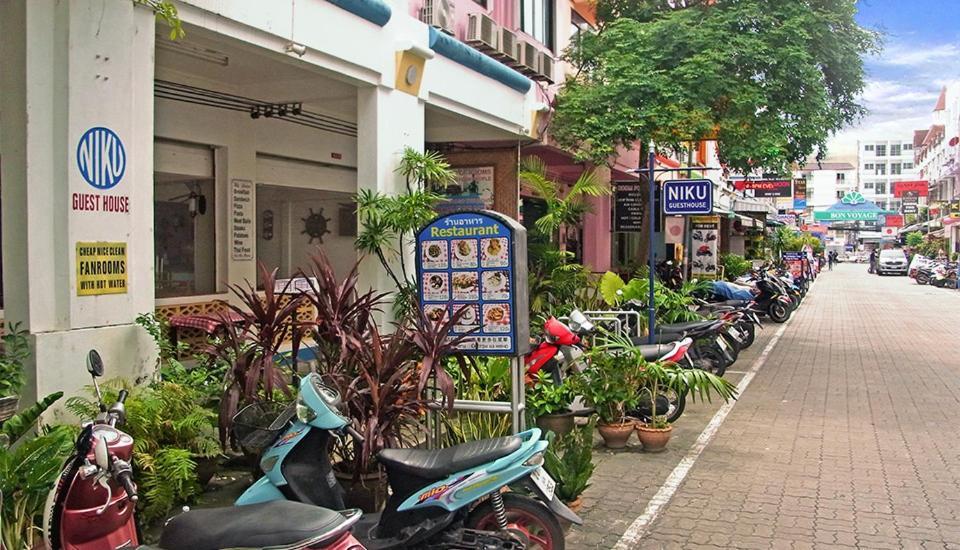 Niku Guesthouse Patong المظهر الخارجي الصورة