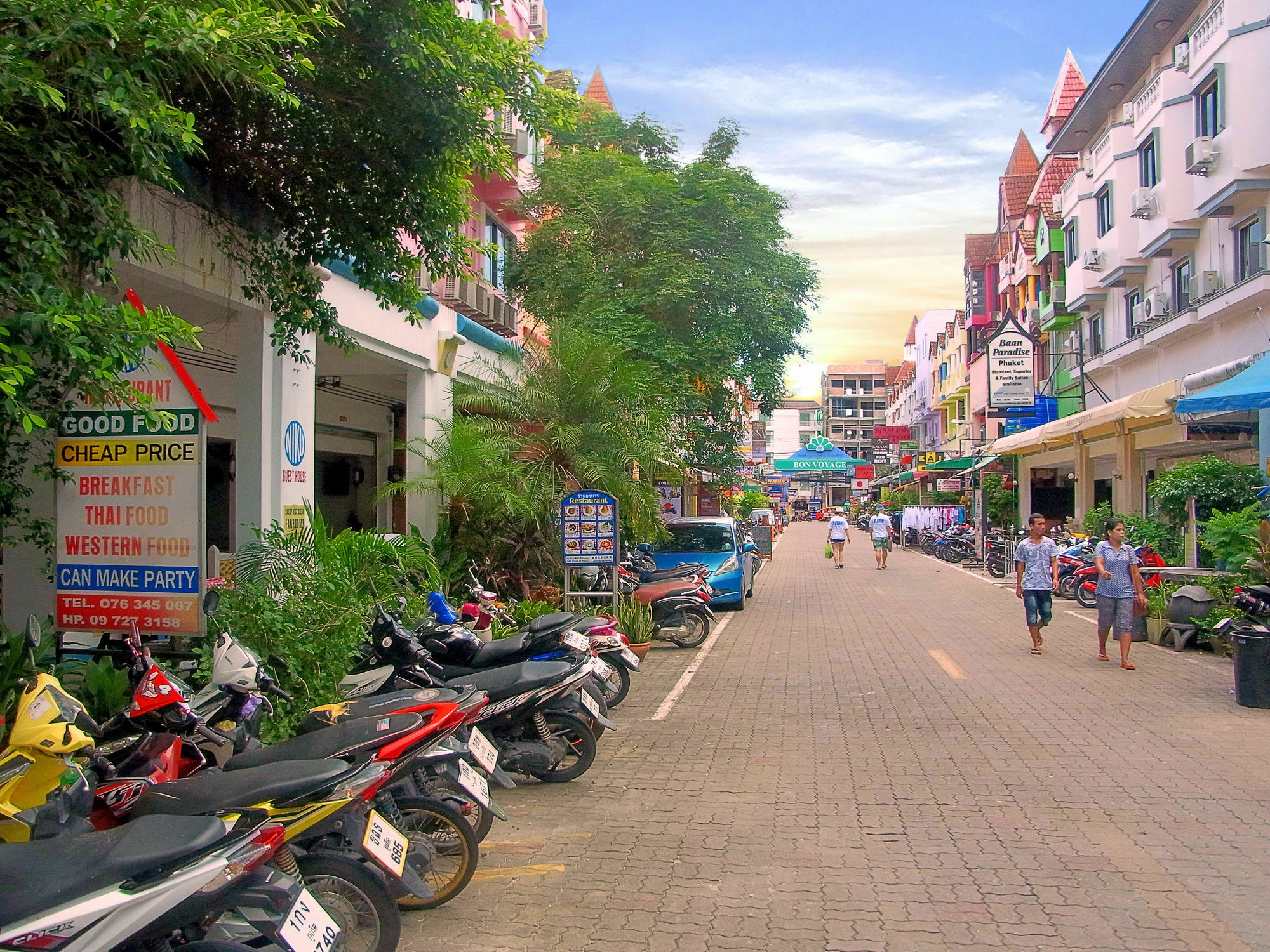 Niku Guesthouse Patong المظهر الخارجي الصورة