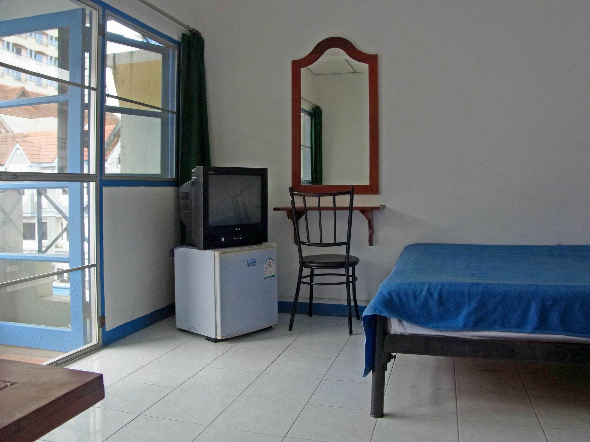 Niku Guesthouse Patong المظهر الخارجي الصورة
