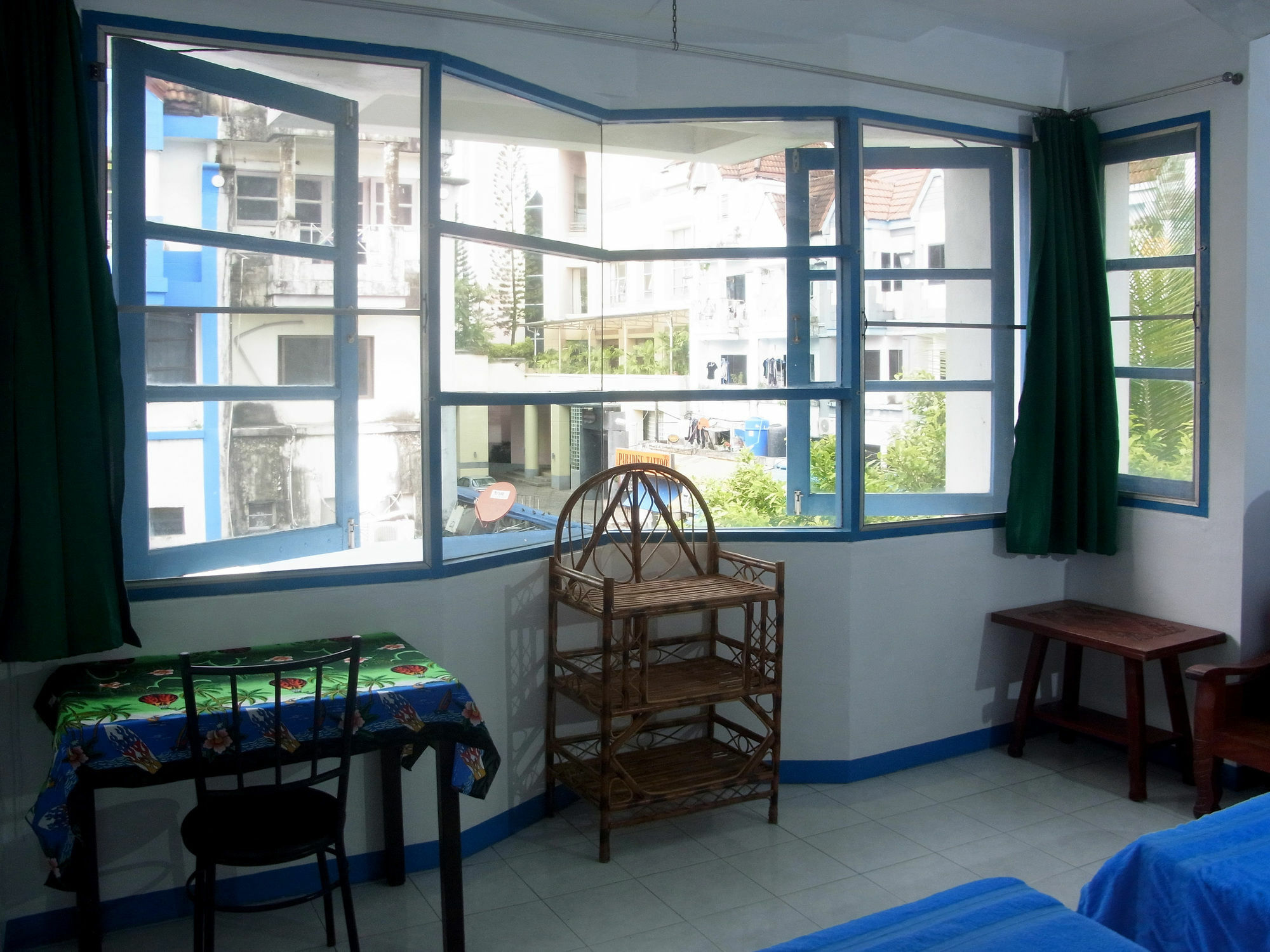 Niku Guesthouse Patong المظهر الخارجي الصورة
