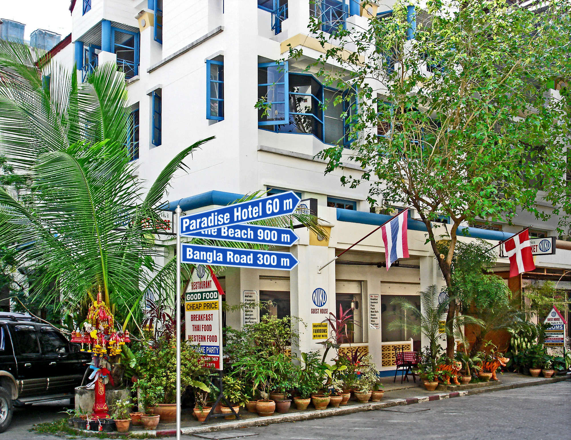 Niku Guesthouse Patong المظهر الخارجي الصورة