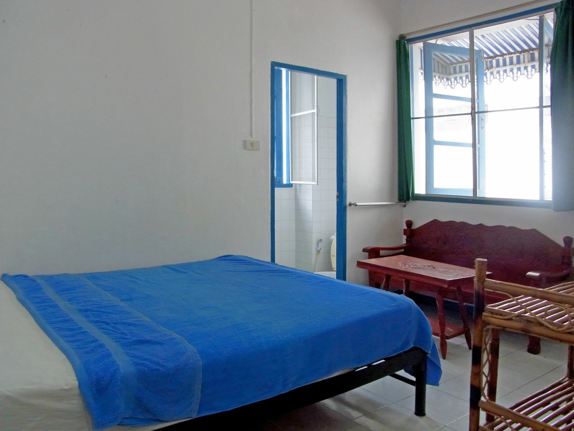 Niku Guesthouse Patong المظهر الخارجي الصورة