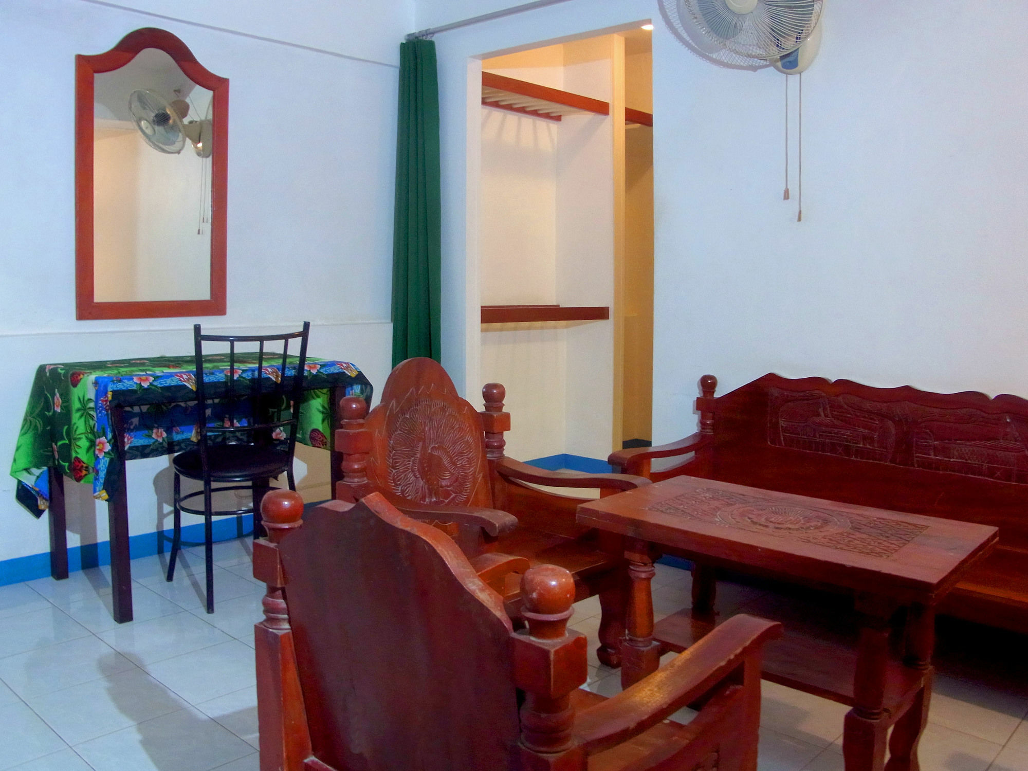 Niku Guesthouse Patong المظهر الخارجي الصورة